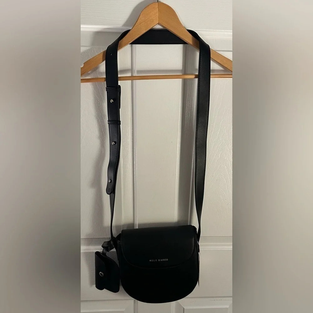 NWT Melie Bianco Piper Vegan Leather Crossbody Bag Black - Picture 4 of 12